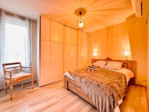 Maisons de vacances Le Montadou avec Roof Top - local velosmotos - netflix - climatisation : photos des chambres