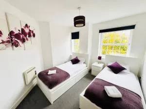 Spacious 2-Bedroom Haven with Modern Amenities in Bradley Stoke - 温特伯恩