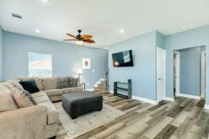Beachpointe - Right by Beach, Sea & Sand Views For Miles!