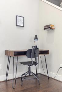 NEW, 3 Bedrooom Townhome In Downtown Houston Near Stadiums and Med Center