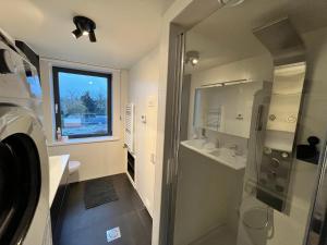 Elegant & Spacious House close to Center