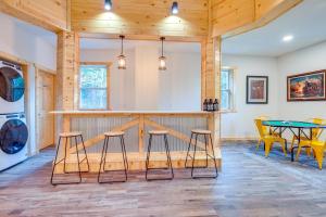 Ultimate UP Retreat Near ATV Trails & Twin Lakes