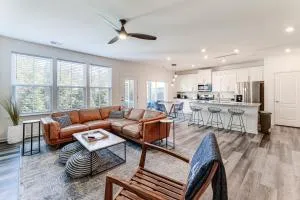 5 Mi to Bethany Beach Resort-Style Gem with Pools! - Ocean View