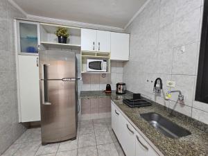 Vista MAR III - 3 dormits com Varandas - WIFI - 50 metros da praia - ESTACIONAMENTO gratuito para até 8 hóspedes