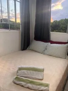 Casa c garagem Santa Inês próx a av contagem - 卡埃特