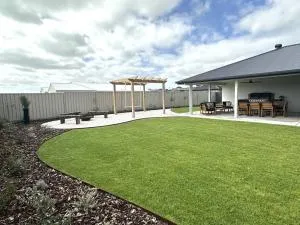 Melvilla-17 Orchid Drive- Free Wi-Fi - Carpenter Rocks