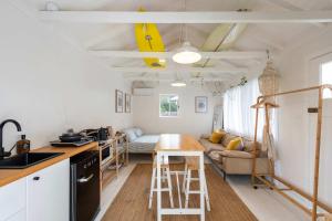 Surf Shack Bungalow - Oceanstays