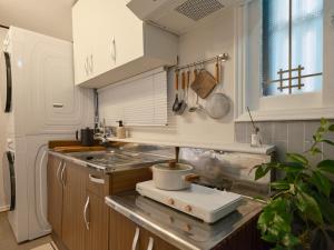 Sogang univ station 2min #seoul station 15min #hongik Univ