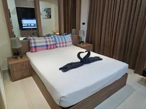 Nam talay studio room city view wifi smart 4k tv - Ban Pak Khlong
