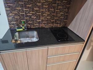 Nam talay studio room city view wifi smart 4k tv