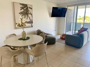 Nature Meets City on Mint