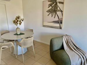 Nature Meets City on Mint