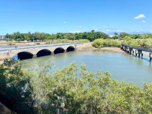 Nature Meets City on Mint