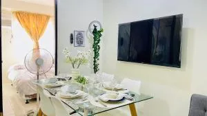 MARIA CONDO 19th Floor Cebu High-Rise Views Room Rental Mandaue - Banilad