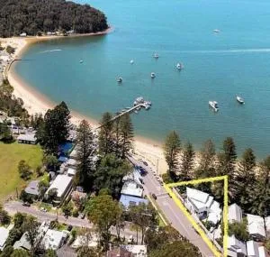 Absolute Beach Front House Panoramic Views - Patonga Beach