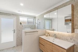 Shades Of Summer 50 Park Street