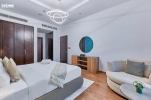 bnbmehomes - Tiara Tanzanite