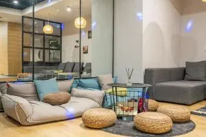 Smiley's Long Time No See Hostel - Ta-tu-k'ou