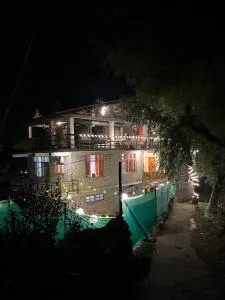 Soham Villa - Bashist