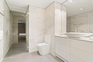 B208S - The Waverton Escape