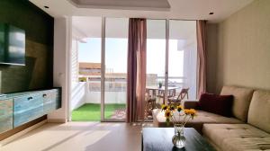 The White Waves TF Holiday Apartment Las Americas