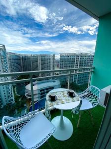 Azure Staycation by the clouds