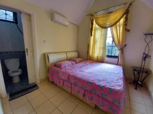 Villa kota bunga at puncak bogor free ac & wh