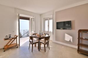 Appartamento Alba - Theater Home