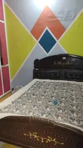 Fellas Club Home Stay - Anūpnagar