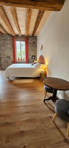 B&B / Chambres d'hotes Chambre d-hote de charme L-Escapada Les Echappees Belles : photos des chambres