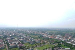 Grand Luxurious and Spacious Studio at Benson Supermall Mansion By Travelio