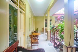 RedDoorz at Shabrina Homestay Syariah Maguwo