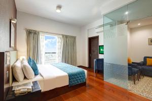 Hotel 91 Golf Course Road