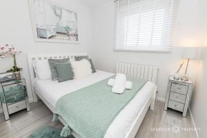 Seaview Retreat by Grandeur Property