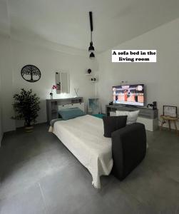 Goodbye Moon Apartment