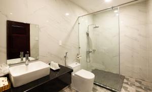 Golden Coast Resort & Spa