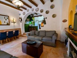 Casa dentro del castillo de Tossa de Mar