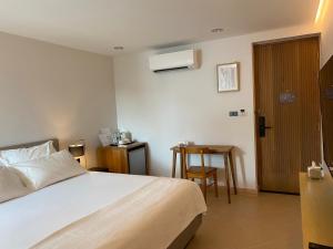 The Celestrail - Check-In by Appointment Only Non-Hotel Private Apartment Onnut BTS