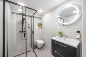 Charming E24 Grand Residence Next to the Andrássy Fashion St