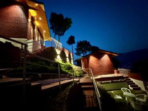 Kasauli Pine Hill Cottages I Kasauli