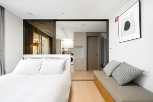 Urbanstay Sokcho Deungdae Beach