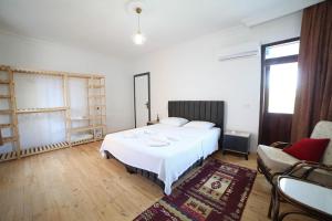 Antalya Konyaaltında tatil evimiz