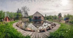 Přírodní dům v duchu velryby v Polabí - Jizbice