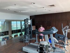 Vibrant Luxurious 2BR Apartment at Aryaduta Residence Connected to Cito Mall By Travelio