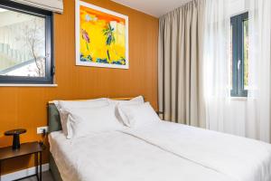 ADRIAN LUXURY 5 Star