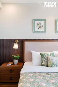 StayVista at Ember Home with Balcony, Meals Available