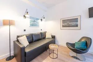 Belle rénovation moderne au coeur du Panier - Arenc