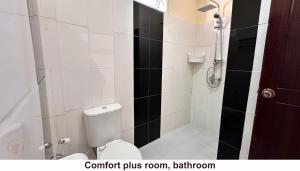 Zoé’s Paradise Waterfront Hotel