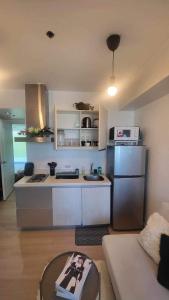 El Spacio Azure 1BR with PS4 & Netflix