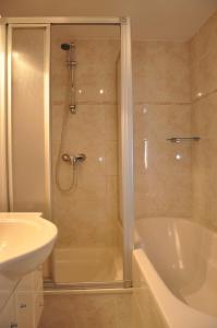 Hostellerie Valckenborgh - City centre & Parking